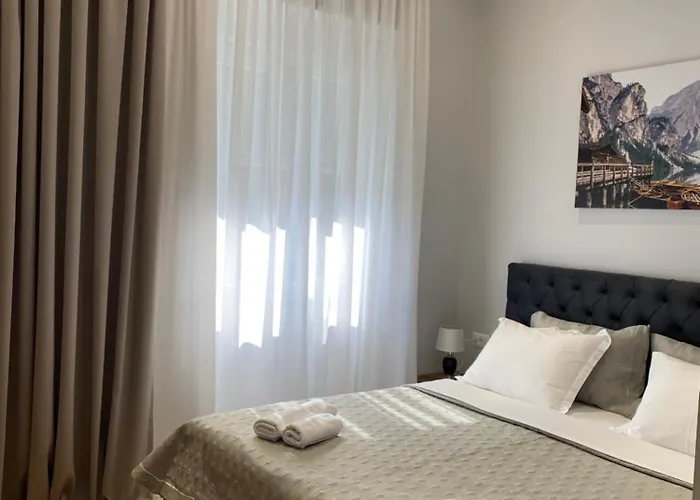 宾馆 Panto 地拉那